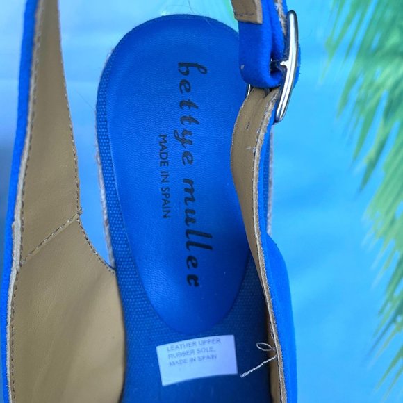 $220 Bettye Muller plage wedge sandal blue - Picture 5 of 11